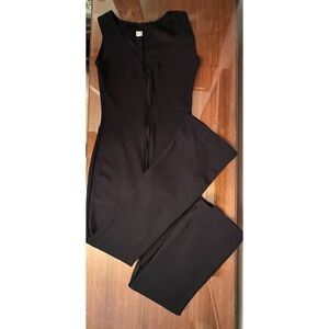 Black, SZ M, front zipper, flare leg, catsuit.